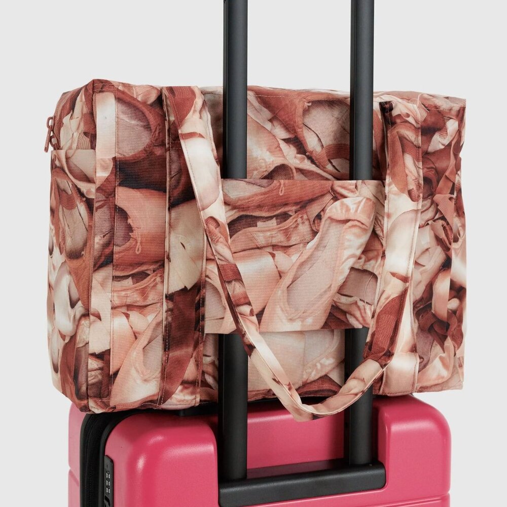 NWT Baggu Small Cloud Carry-on - Pointe Shoe - Picture 15 of 15
